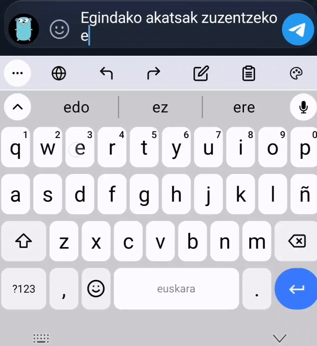 Akatsen zuzenketa automatikoa euskaraz FUTO teklatuarekin.